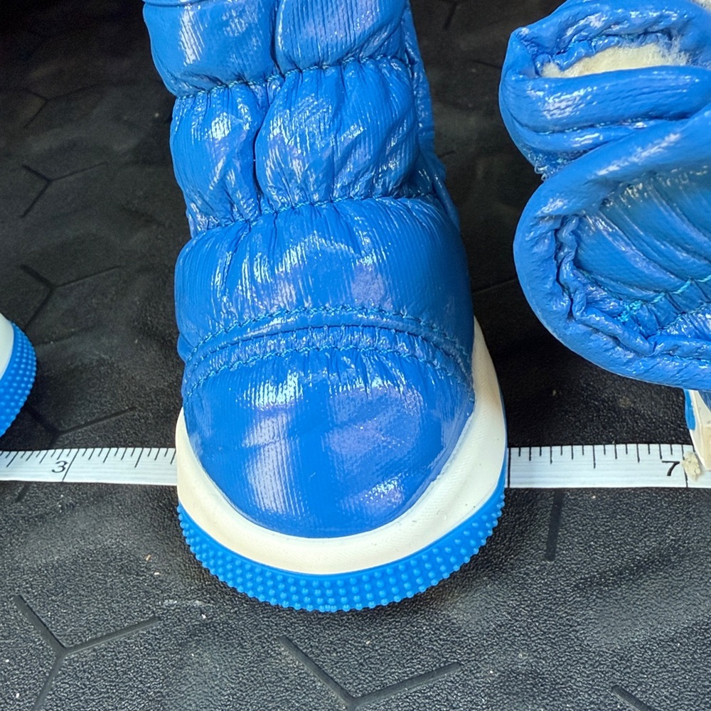 Dog Shoes, velcro closure, Leather, Puffer Blue, Never used - Picture 5 of 11